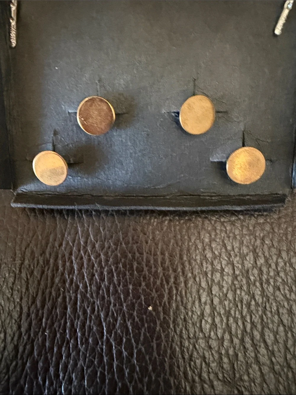 Vtg Formal Cuff Links & Shirt Studs w/a Round Black Onyx Design & Gold Tones